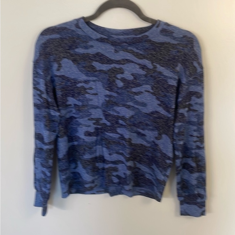 Gap Kids girls long-sleeved sweater, blue camo, size L (10)